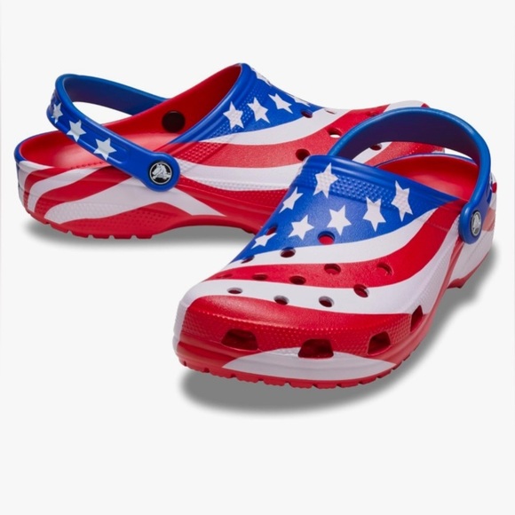 Boys Crocs American Flag Size 7 GUC - Picture 1 of 7
